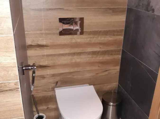 Chalupa Pri Starej Hajovni Racibor Ii *